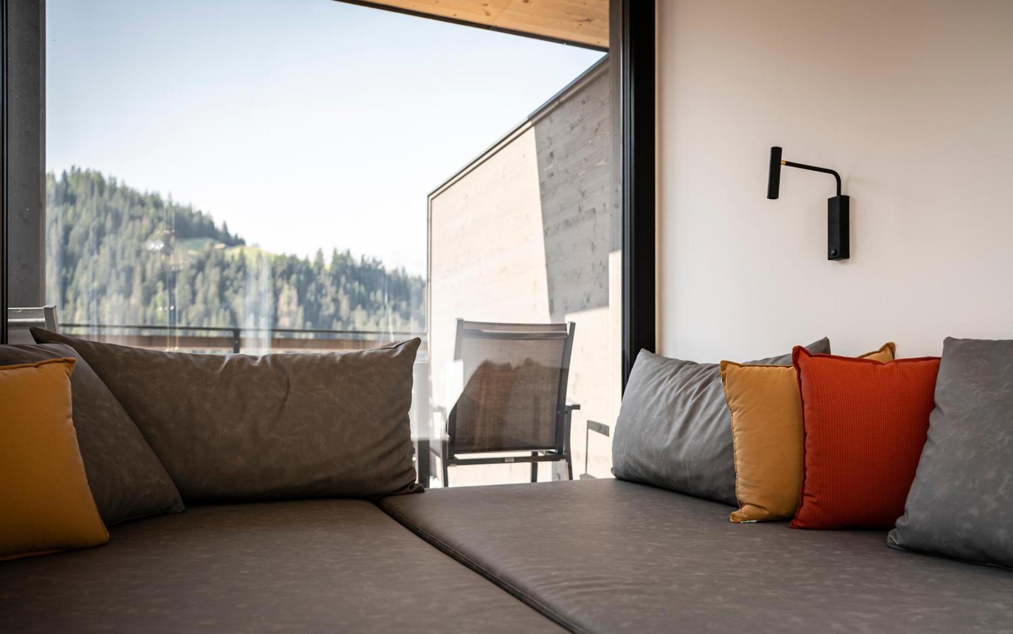 Apartments Aois 4 Elements Suits La Val Zewnętrze zdjęcie